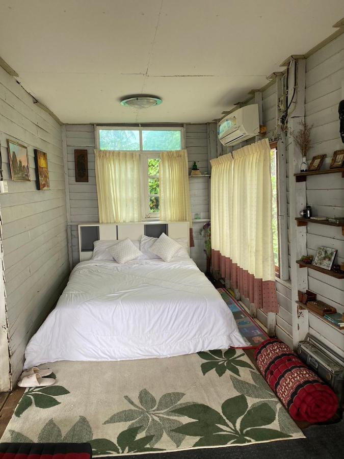 Baan Golite Ko Kret - บ้านโกไล้เกาะเกร็ด Nonthaburi Buitenkant foto